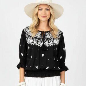 Ralph Lauren Black & White Peasant Boho Cottagecore Embroidered Blouse Top M